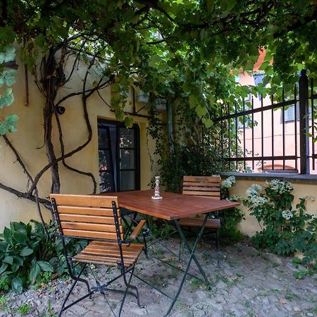 Casa Josef Bacon - La Strada - Aparthotel Sighisoara Ngoại thất bức ảnh
