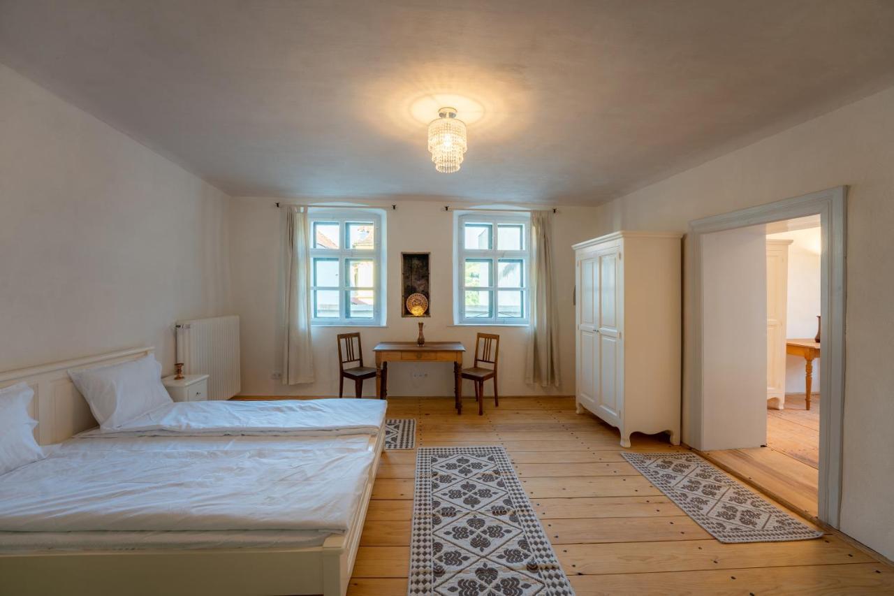 Casa Josef Bacon - La Strada - Aparthotel Sighisoara Ngoại thất bức ảnh